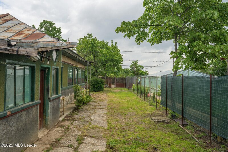 Izvorani, proprietate, la doar 44.900 euro